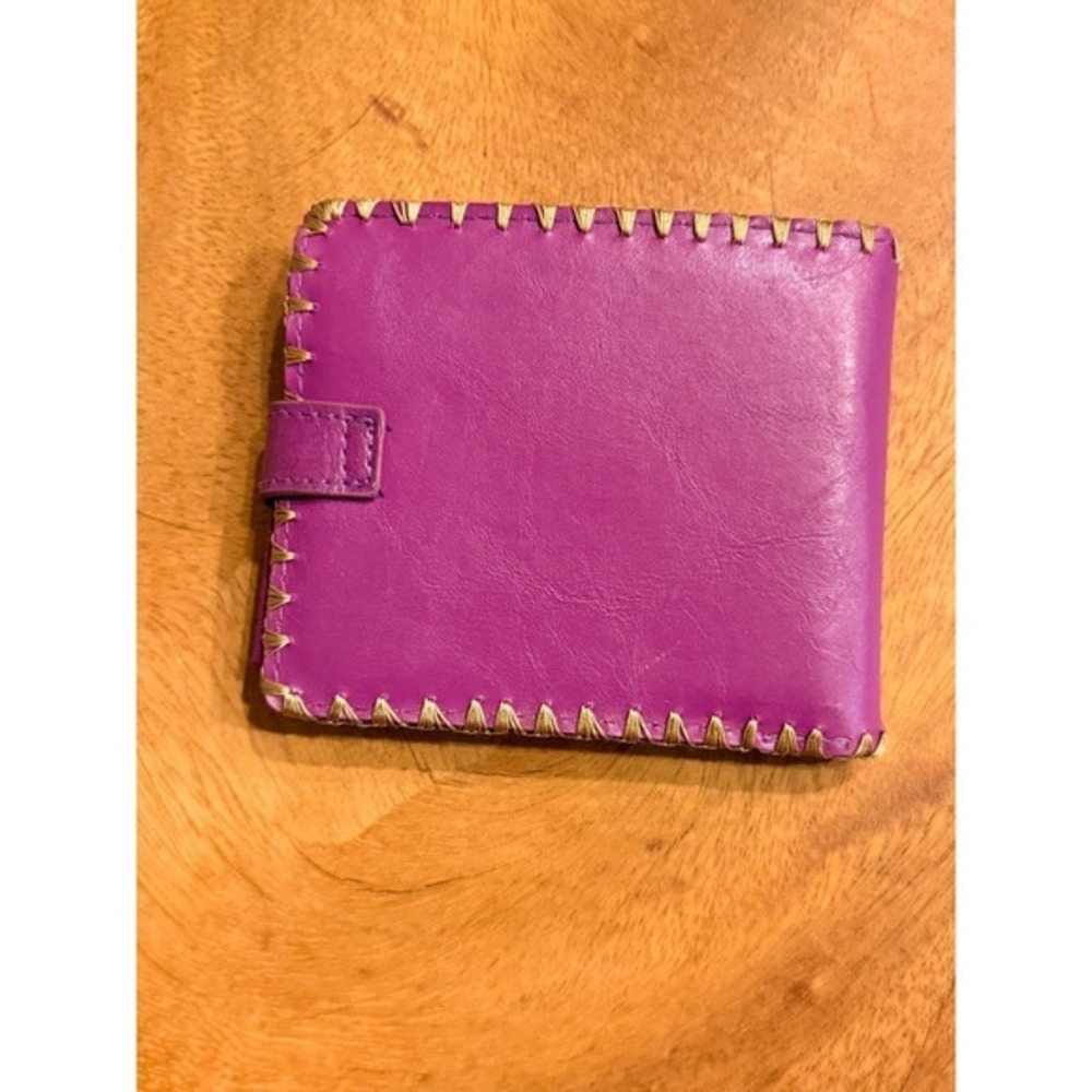 Lavishy Embroidered Fox Vegan Leather Bifold Wallet Purple NWOT - Picture 9 of 9